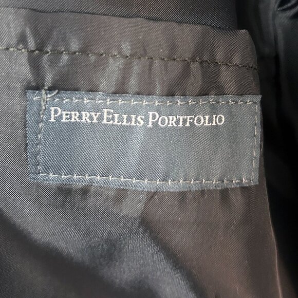 Boys Black Perry Ellis Pinstripe Suit – Size 16 Regular – Excellent Condition - Picture 6 of 7
